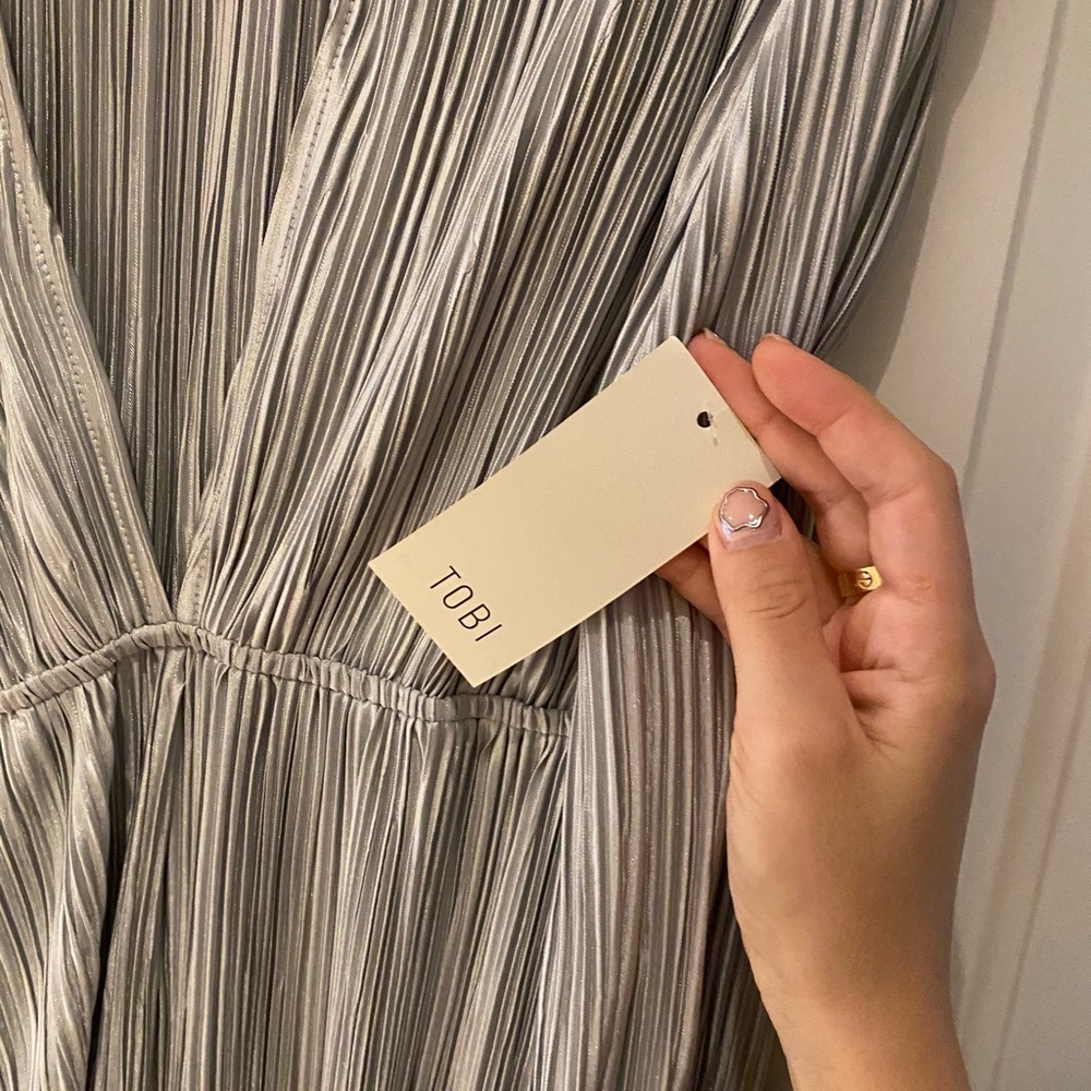 Silver romper - Picture 2 of 2